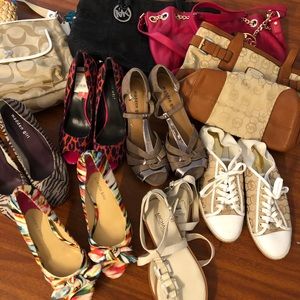 Used Shoes (8/8.5) & Purses with minor wear marks